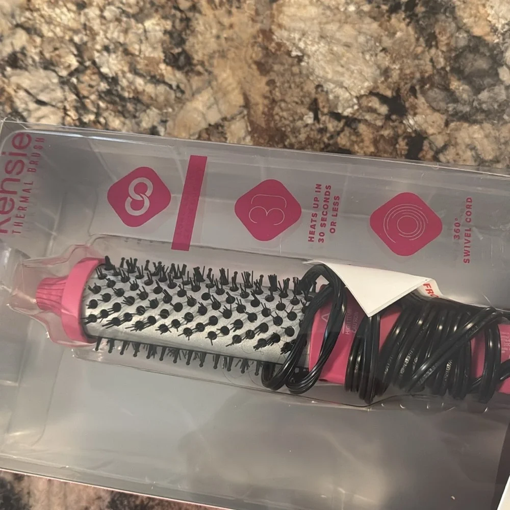 2x1 Conair+kensie thermal brush.
Conair double ceramic+kensie thermal brush - Picture 2 of 6